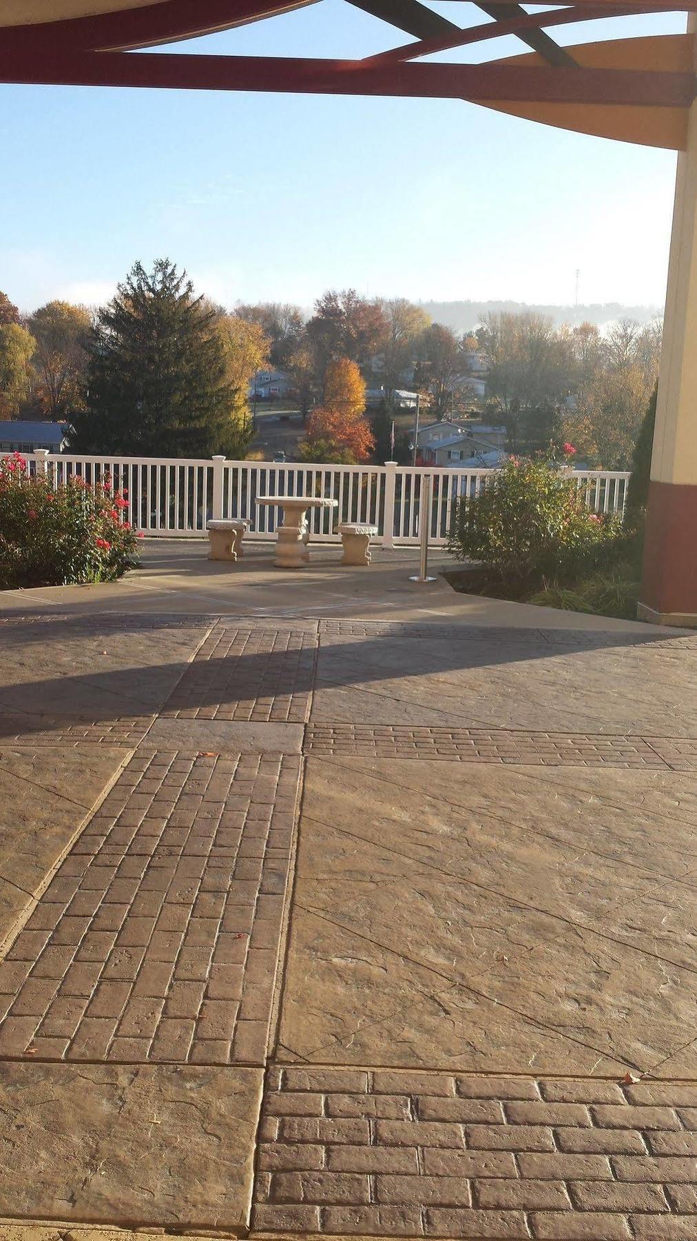Paradise Inn & Suites Towanda Exterior photo